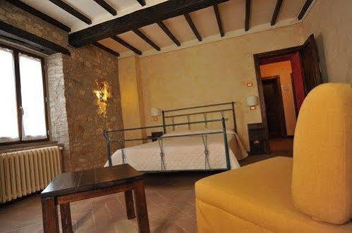 Villa Il Casale Di Mario Montecchio  Exterior foto